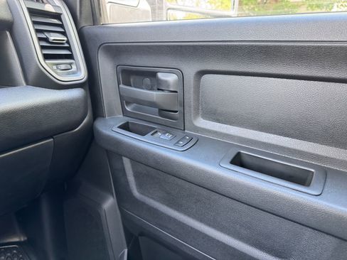 Used 2024 RAM 4500 Tradesman w/ Chrome Appearance Group image 20