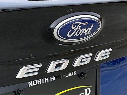 Certified 2024 Ford Edge SEL w/ Convenience Package image 8