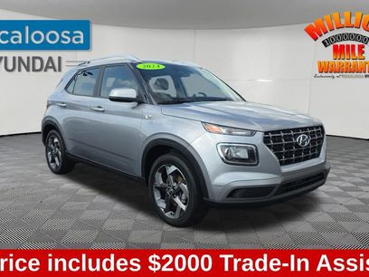 Used 2024 Hyundai Venue SEL