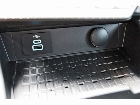 Used 2024 Ford Mustang GT Premium image 25