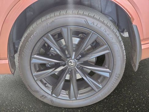 Used 2023 Lexus RX 500h F Sport w/ Accessory Package (Z1) image 37