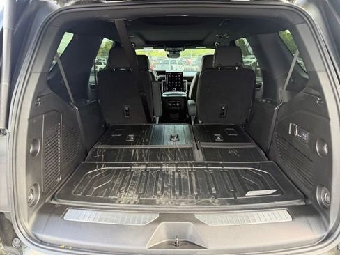 Used 2025 GMC Yukon AT4 w/ AT4 Premium Package image 27