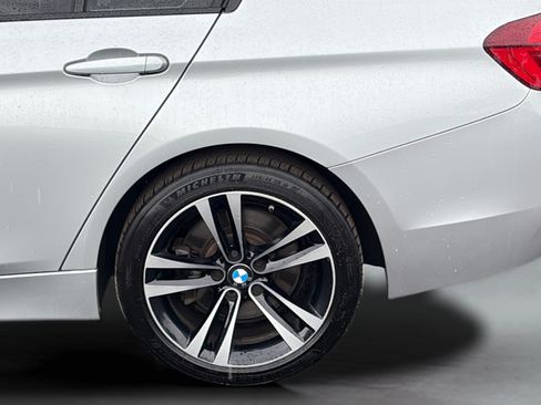 Used 2018 BMW 340i xDrive Sedan w/ Premium Package AWD/4WD image 25