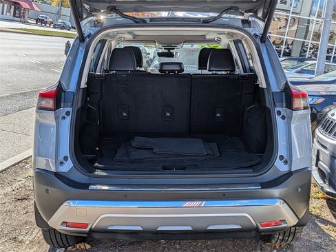 Used 2023 Nissan Rogue Platinum w/ Platinum Premium Package image 6