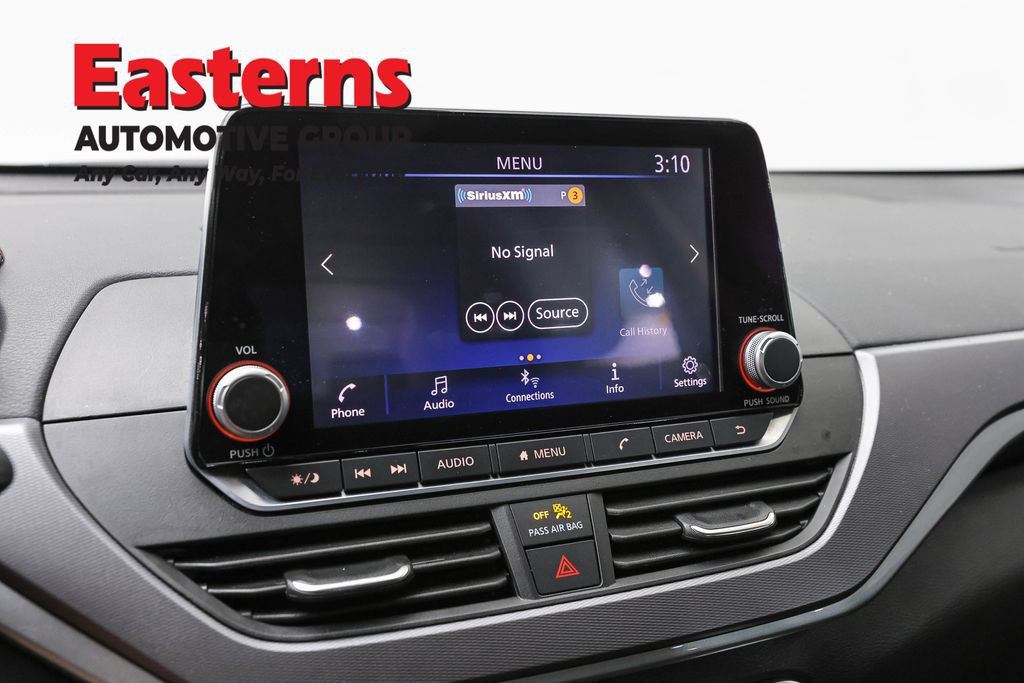 Used 2023 Nissan Altima 2.5 SR AWD/4WD image 23