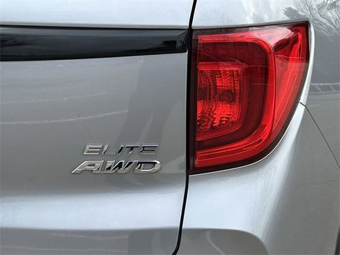 Used 2022 Honda Passport Elite image 8