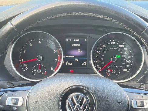 Used 2021 Volkswagen Tiguan SE R-Line AWD/4WD image 32