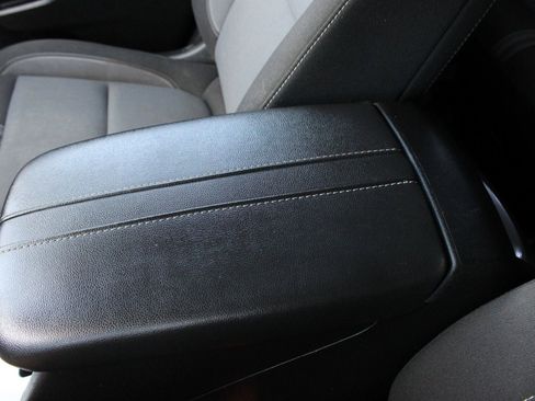 Used 2023 Chevrolet Blazer LT FWD image 38