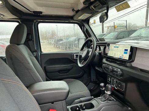New 2026 Jeep Gladiator Sport image 23