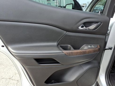 Used 2020 GMC Acadia Denali w/ Trailering Package image 21