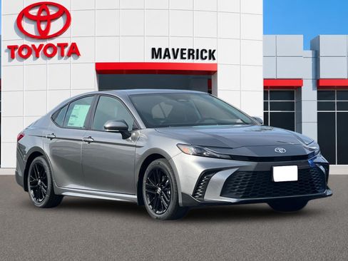 New 2026 Toyota Camry SE FWD image 7
