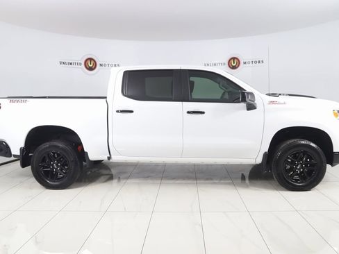 Used 2024 Chevrolet Silverado 1500 LT Trail Boss image 2