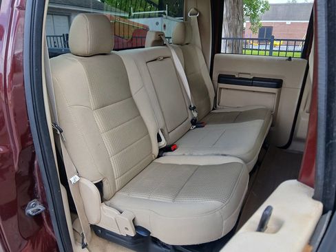 Used 2010 Ford F250 XLT AWD/4WD image 18