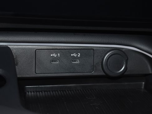 New 2026 Nissan Sentra SR w/ SR Premium Package image 12