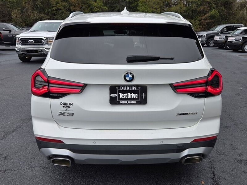Used 2022 BMW X3 xDrive30i w/ Convenience Package AWD/4WD image 13
