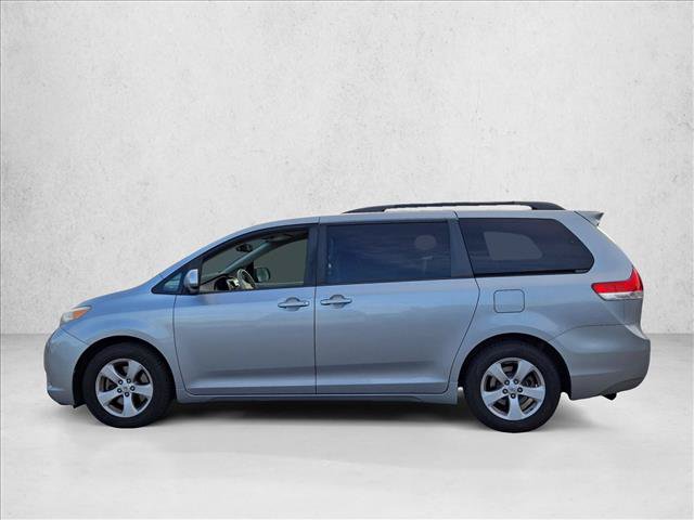 Used 2011 Toyota Sienna LE w/ Towing Pkg FWD image 8