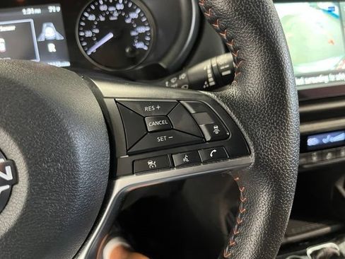 Used 2024 Nissan Kicks SR FWD image 27