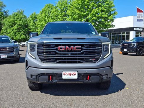 Used 2024 GMC Sierra 1500 AT4 w/ Technology Package AWD/4WD image 2