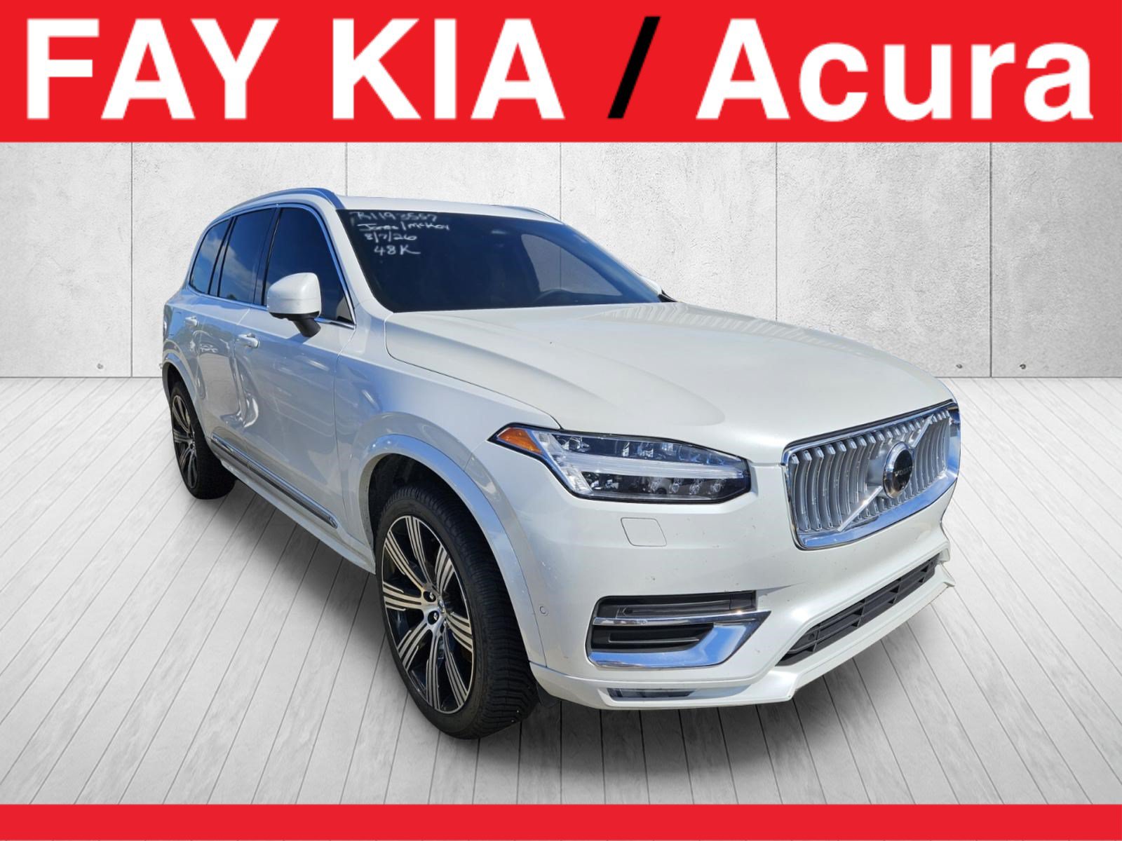 Used 2024 Volvo XC90 B6 Plus w/ Protection Package Premier AWD/4WD image 1