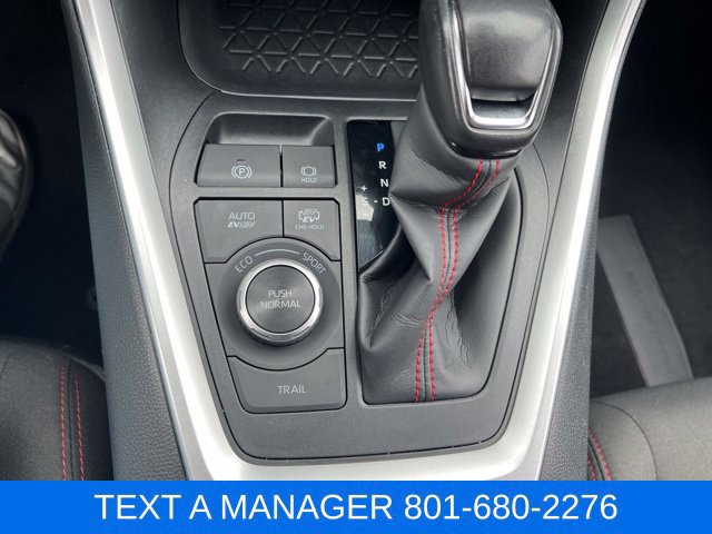 Used 2025 Toyota RAV4 SE AWD/4WD image 29