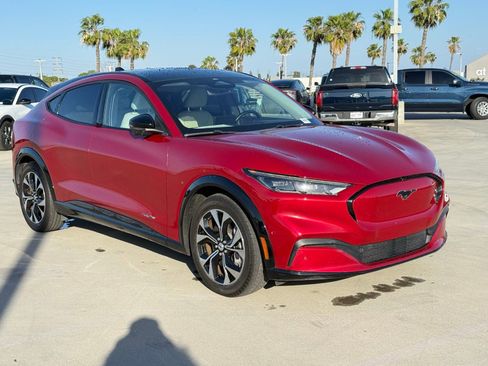 Used 2023 Ford Mustang Mach-E Premium image 4