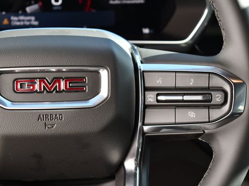 New 2026 GMC Canyon Elevation w/ Convenience Package image 15