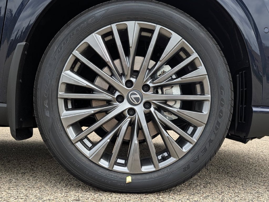 New 2026 Lexus RX 350 AWD w/ Convenience Package image 7