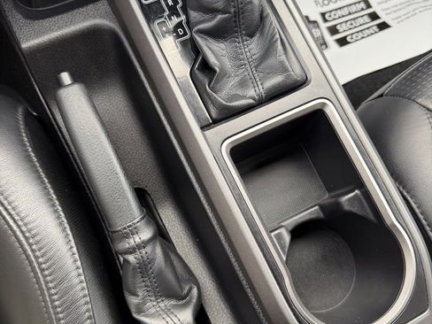 Certified 2022 Toyota Tacoma TRD Off-Road w/ TRD Premium Off Road Package image 15