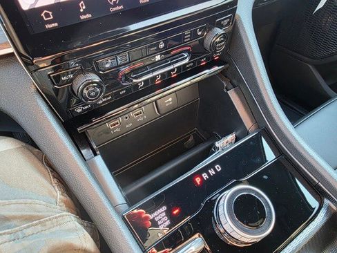 New 2025 Jeep Grand Cherokee Limited image 17