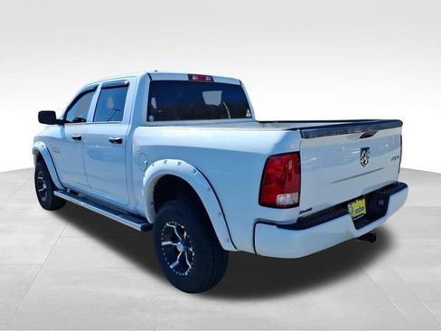 Used 2017 RAM 1500 Express image 5