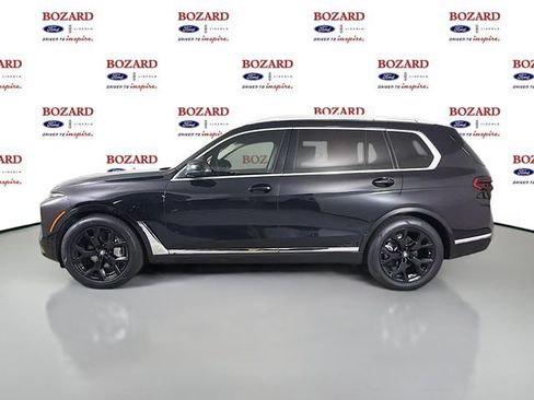 Used 2024 BMW X7 xDrive40i w/ Premium Package AWD/4WD image 5