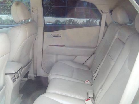 Used 2011 Lexus RX 350 2WD w/ Premium Pkg image 18
