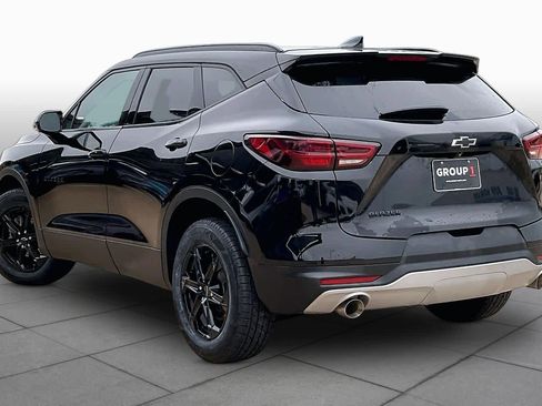 Certified 2023 Chevrolet Blazer LT w/ Convenience Package FWD image 12