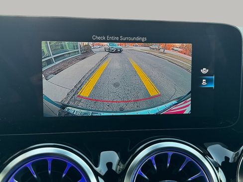 Used 2023 Mercedes-Benz GLA 250 4MATIC SUV image 27