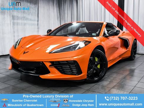 Used 2021 Chevrolet Corvette Stingray Preferred Cpe w/ 2LT image 1