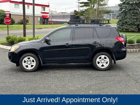 Used 2012 Toyota RAV4 4WD w/ Value Pkg image 4