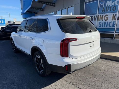 Used 2023 Kia Telluride S image 8
