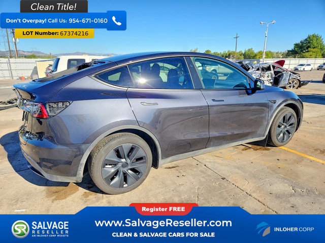 Used 2024 Tesla Model Y Long Range AWD/4WD image 4