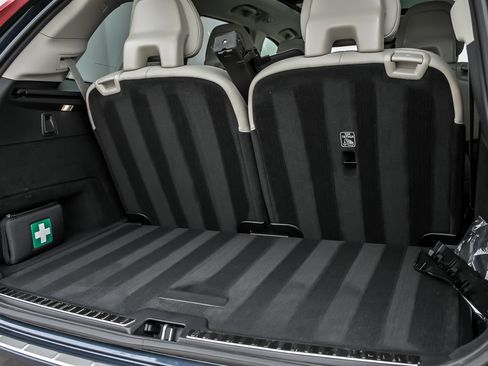 Used 2025 Volvo XC90 T8 Plus w/ Protection Package Premier image 20