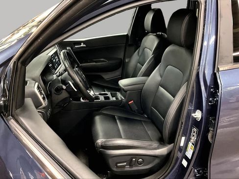 Used 2022 Kia Sportage Nightfall Edition AWD/4WD image 16