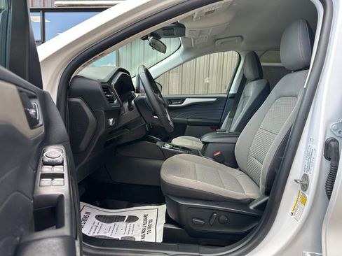 Used 2022 Ford Escape SE w/ Convenience Package image 14