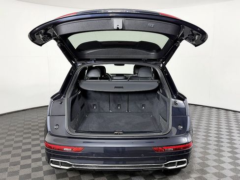 Used 2020 Audi SQ5 Premium w/ Convenience Package image 12