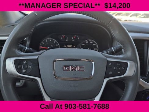 Used 2019 GMC Acadia SLE image 35