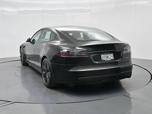 Used 2021 Tesla Model S Plaid image 8