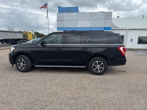 Used 2018 Ford Expedition Max XLT w/ Equipment Group 202A image 9