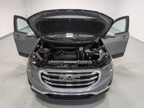 Used 2021 GMC Terrain SLT w/ Infotainment Package II AWD/4WD image 13