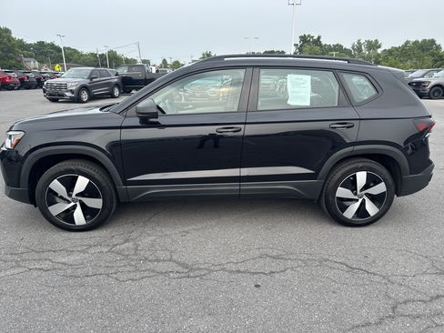 Used 2025 Volkswagen Taos S AWD/4WD image 7