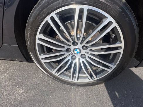 Used 2020 BMW 540i xDrive w/ M Sport Package AWD/4WD image 9