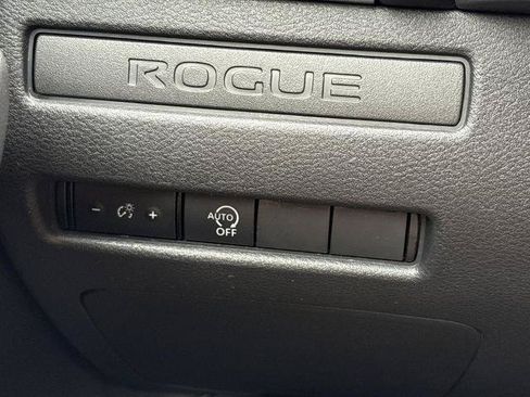 Certified 2023 Nissan Rogue S FWD image 14