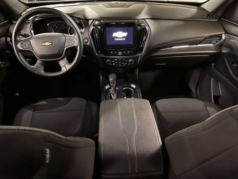 Used 2023 Chevrolet Traverse LT AWD/4WD image 18